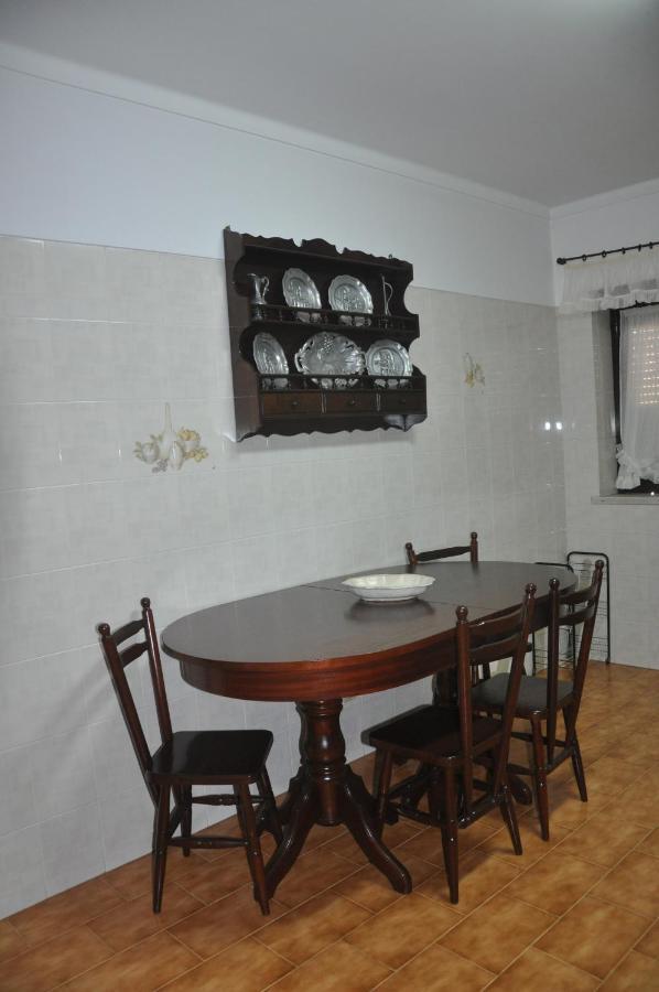 Tic Tac Apartment Peniche Extérieur photo