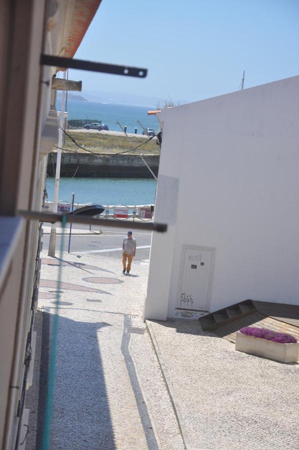 Tic Tac Apartment Peniche Extérieur photo